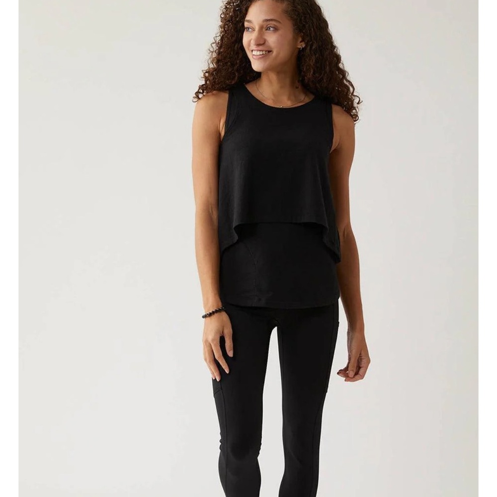 Darity Double Layer Hands Free Pumping and Nursing Top in Black - Size Large